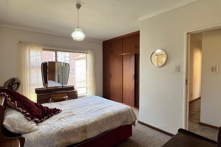4 Bedroom Property for Sale in Wavecrest Eastern Cape